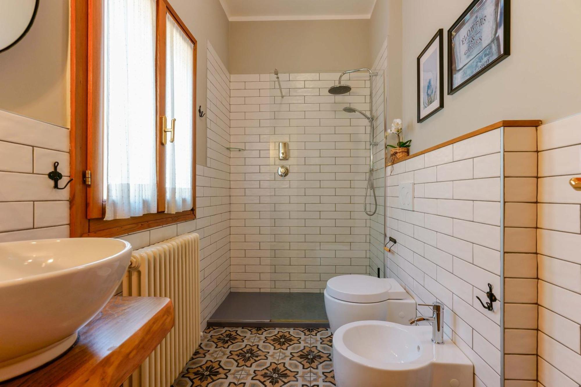 B&B Il Viaggio 볼로냐 외부 사진