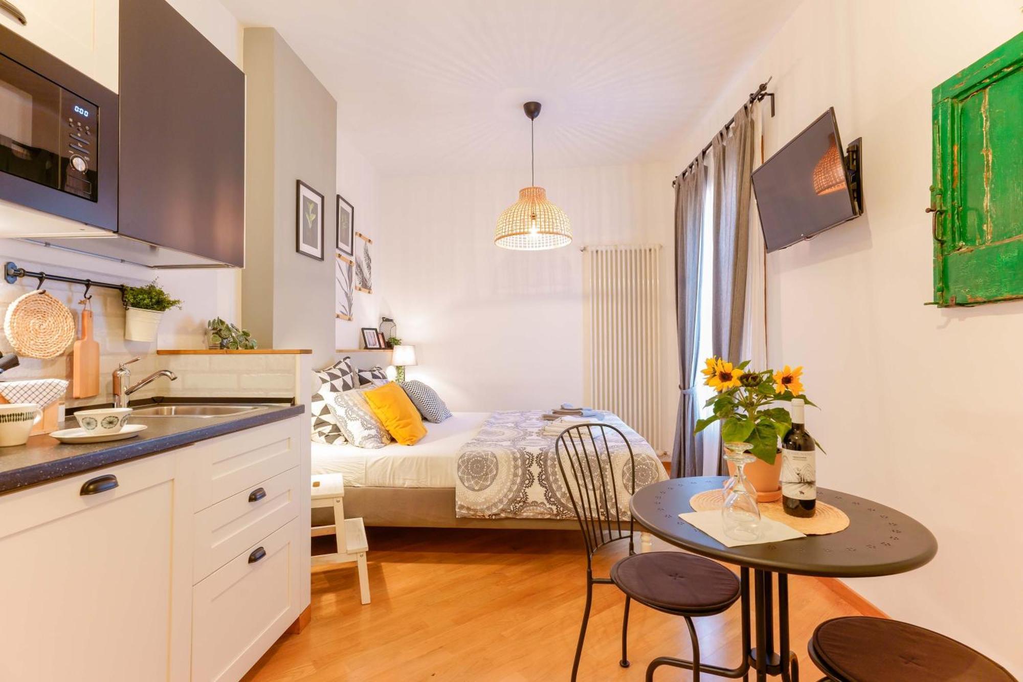 B&B Il Viaggio 볼로냐 외부 사진