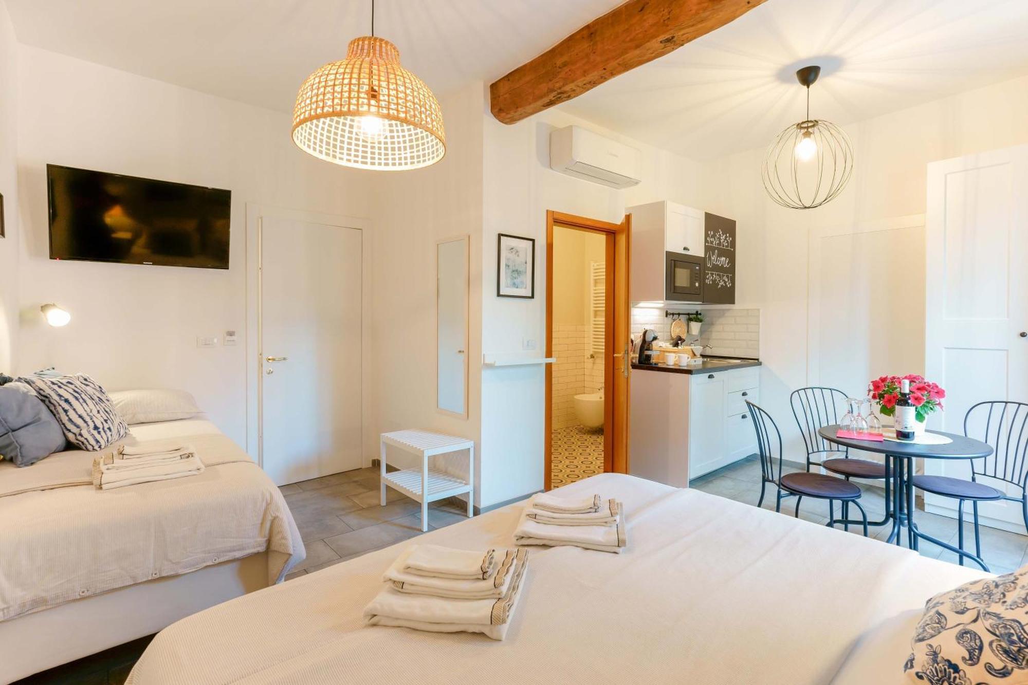 B&B Il Viaggio 볼로냐 외부 사진